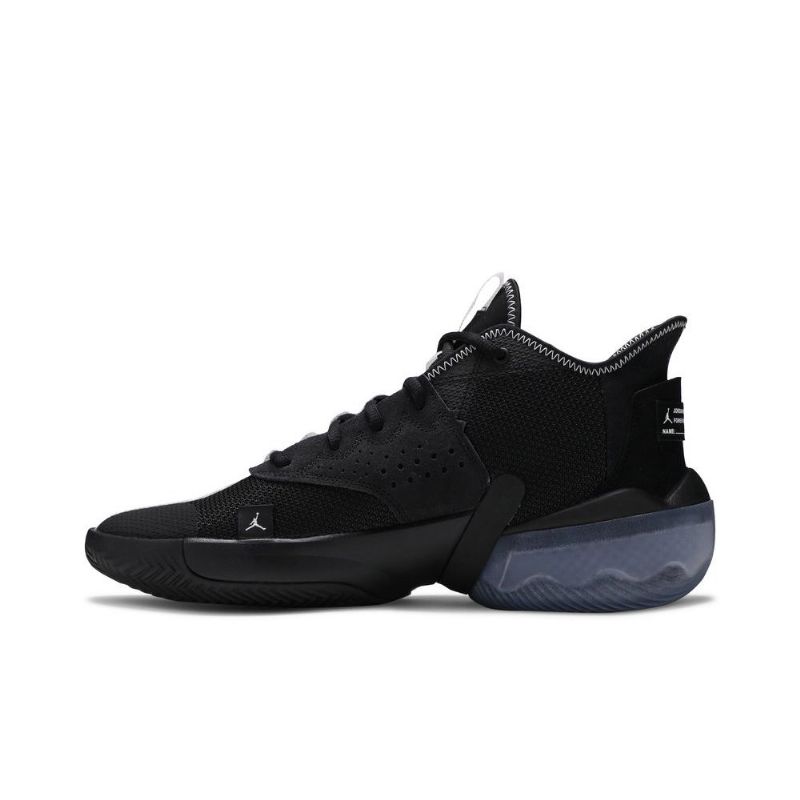 Air Jordan React Elevation Mustavalkoiset Miesten Kengät