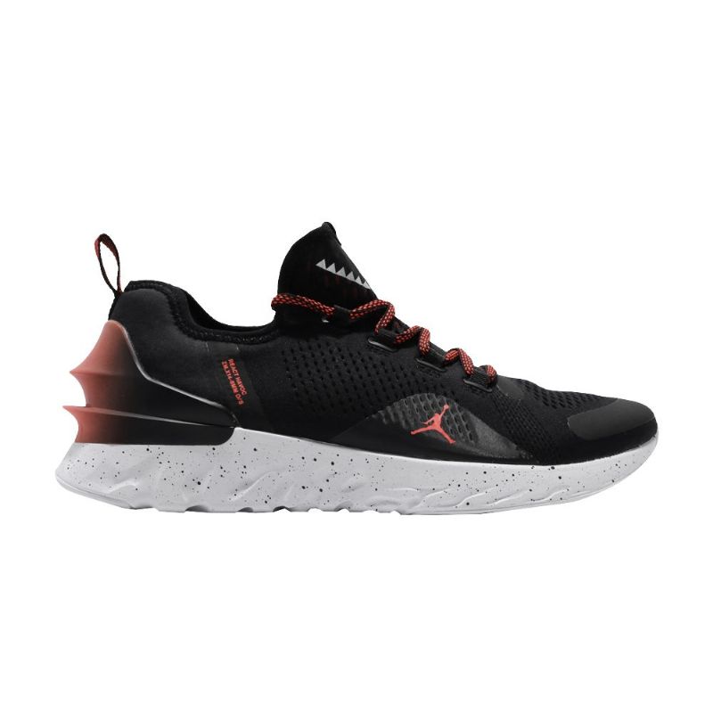 Air Jordan React Havoc Musta Punainen Valkoinen Miesten Kengät