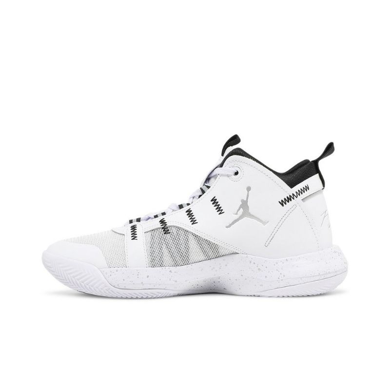 Air Jordan Jumpman 2020 Valkoiset Mustat Punaiset Miesten Kengät
