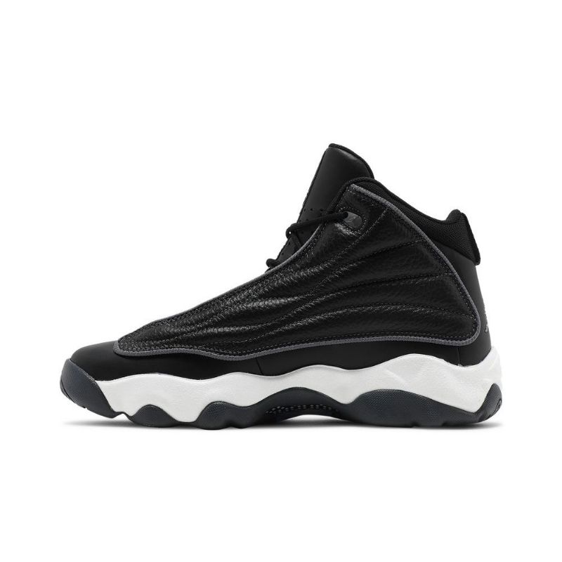 Air Jordan Pro Vahvat Mustavalkoharmaat Miesten Kengät