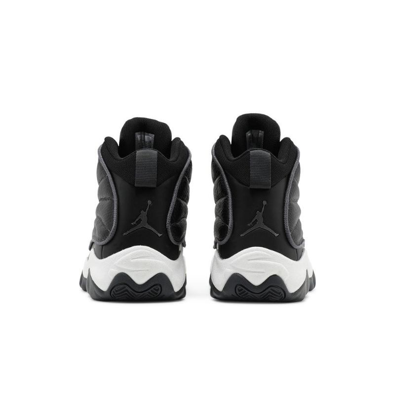 Air Jordan Pro Vahvat Mustavalkoharmaat Miesten Kengät