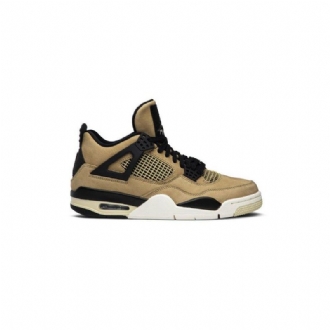Air Jordan 4 Retroruskeat Mustat Naisten Kengät
