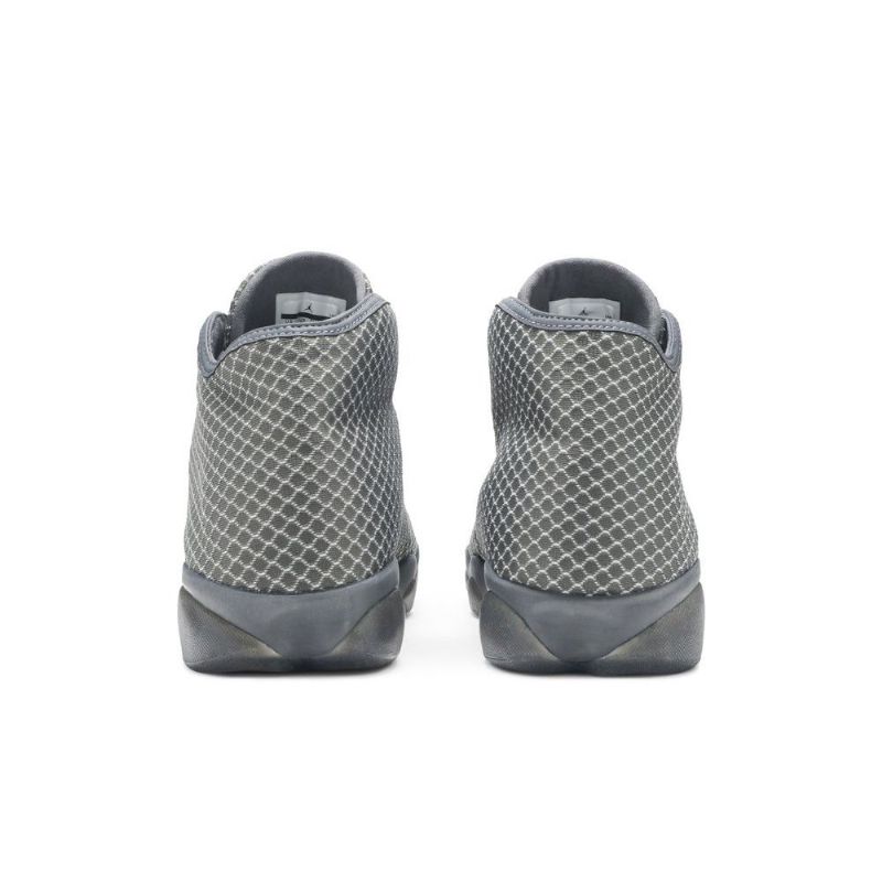 Air Jordan Horizon Harmaavalkoiset Miesten Kengät