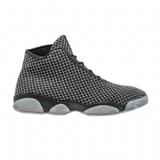 Air Jordan Horizon Mustavalkoiset Miesten Kengät