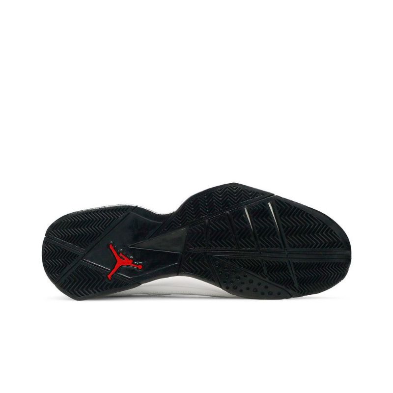 Air Jordan True Flight Valkoiset Mustat Punaiset Miesten Kengät