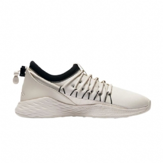 Air Jordan 23 Formula 23 Toggle Beige Mustat Miesten Kengät