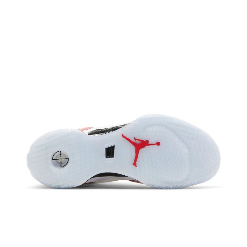 Air Jordan 36 Valkoiset Mustat Punaiset Miesten Kengät
