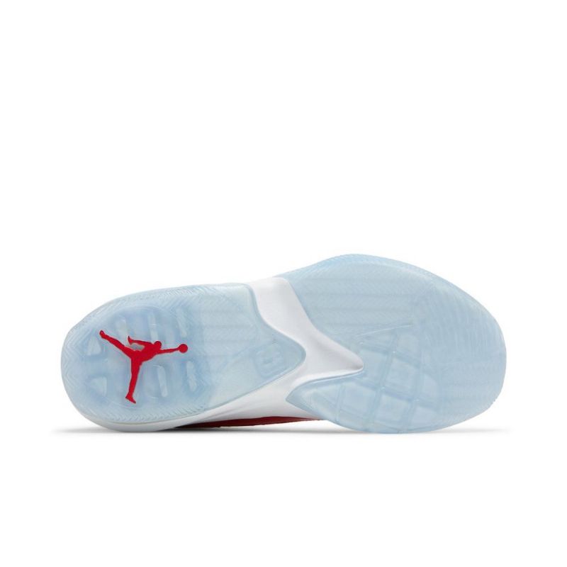 Air Jordan Max Aura 3 Punaiset Valkoiset Miesten Kengät