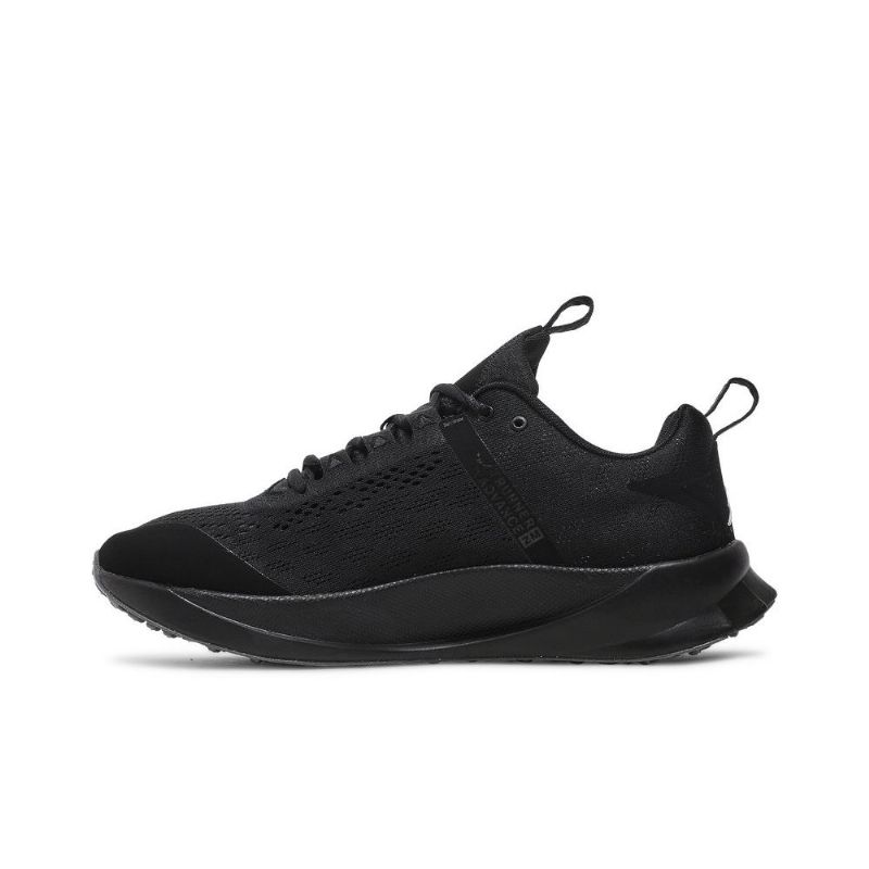 Air Jordan Zoom Trunner Advance Mustat Miesten Kengät