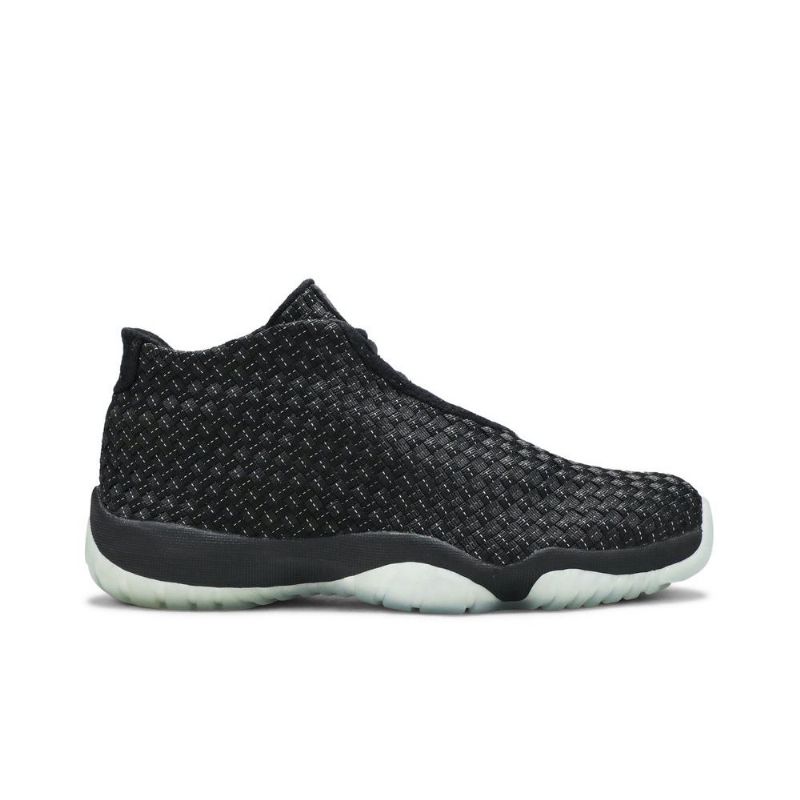 Air Jordan Future Premium Mustavalkoiset Miesten Kengät