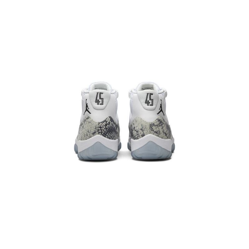Air Jordan 11 Ovo Retro Valkoiset Harmaat Miesten Kengät