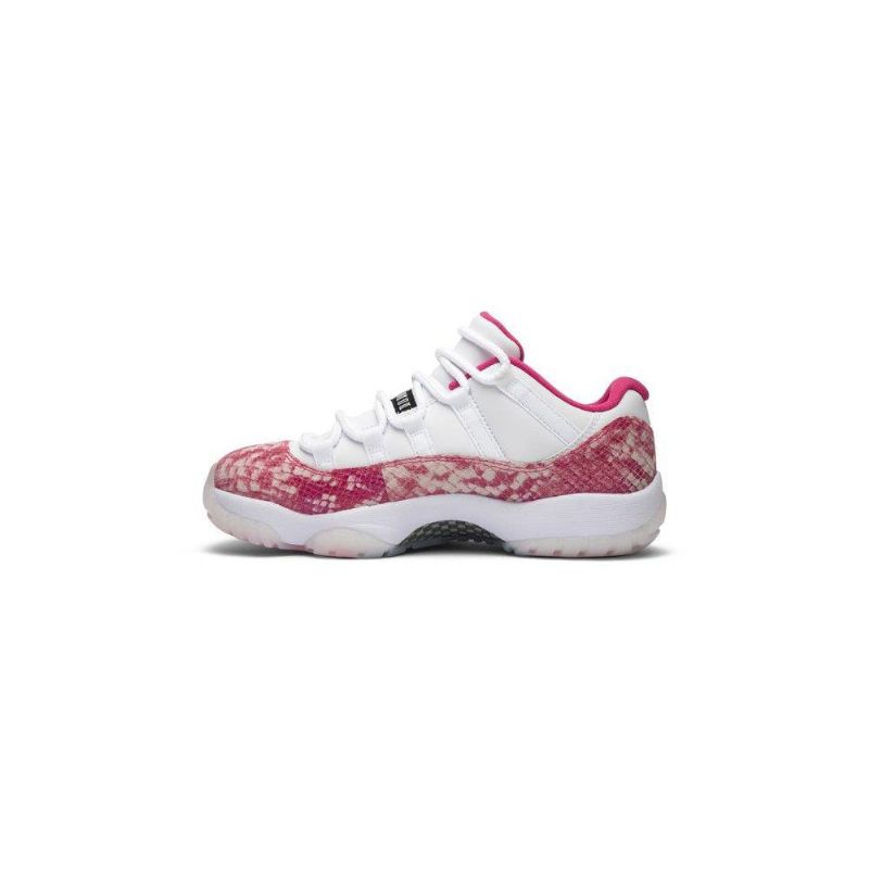 Air Jordan 11 Retro Low Valkoinen Vaaleanpunainen Naisten Kengät