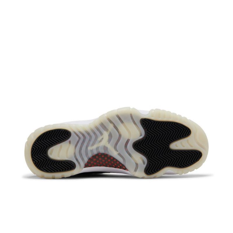 Air Jordan 11 Retro Matalat Mustavalkoiset Miesten Kengät