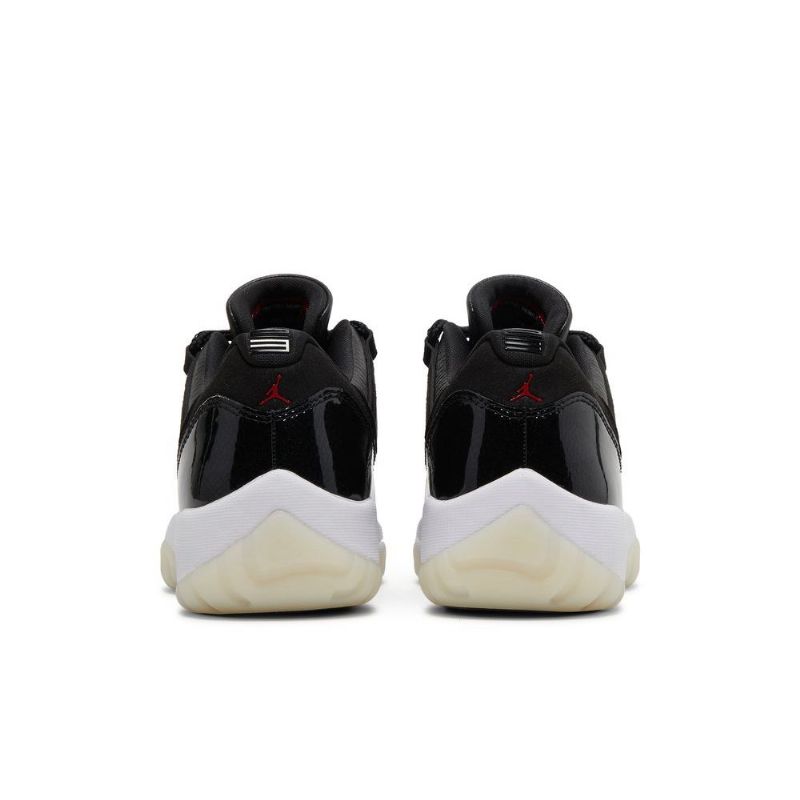 Air Jordan 11 Retro Matalat Mustavalkoiset Miesten Kengät