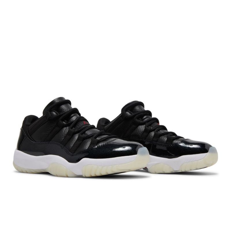 Air Jordan 11 Retro Matalat Mustavalkoiset Miesten Kengät