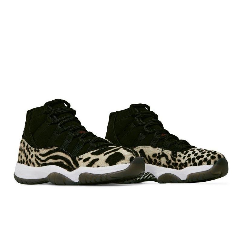 Air Jordan 11 Retro Mustat Beigenpunaiset Naisten Kengät
