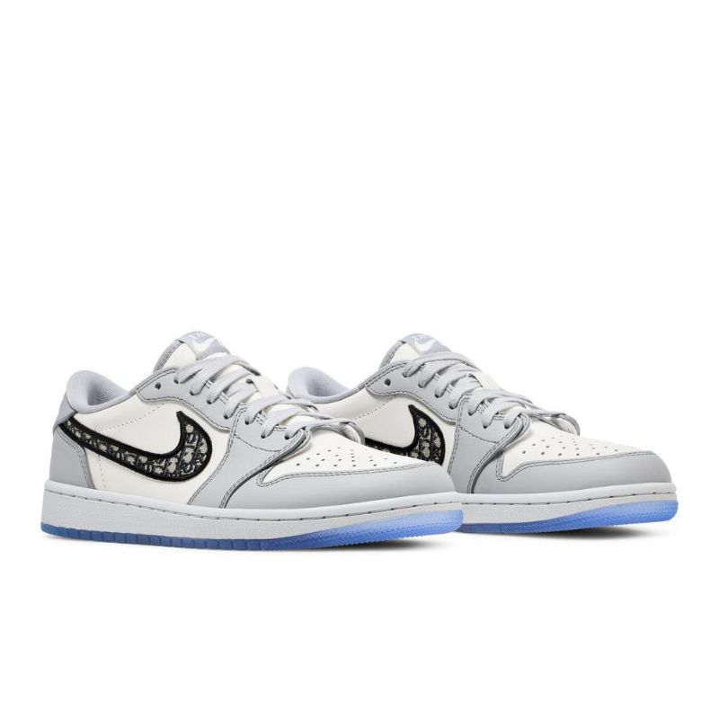 Air Jordan 1 Dior Matala Harmaa Valkoinen Musta Miesten Kengät