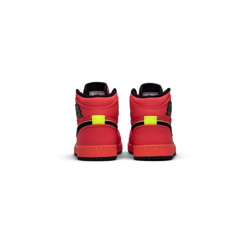 Air Jordan 1 High Premium Vaaleanpunaiset Mustat Naisten Kengät