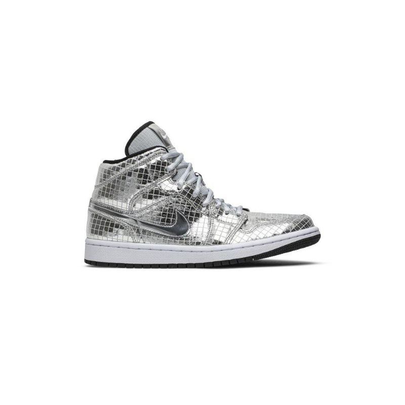 Air Jordan 1 Keskihopeavalkoiset Naisten Kengät