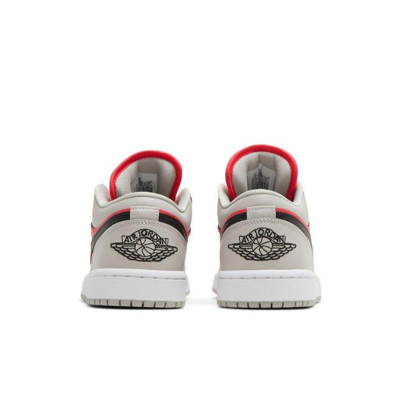 Air Jordan 1 Matala Harmaa Punainen Musta Naisten Kengät