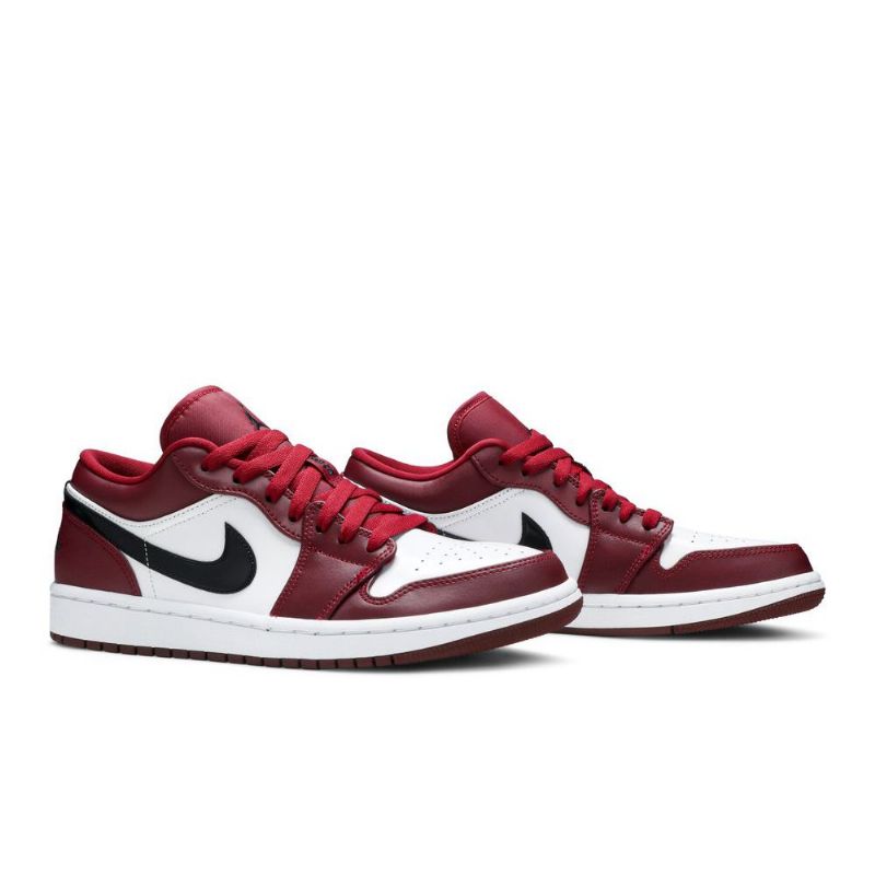 Air Jordan 1 Matala Punainen Valkoinen Musta Miesten Kengät