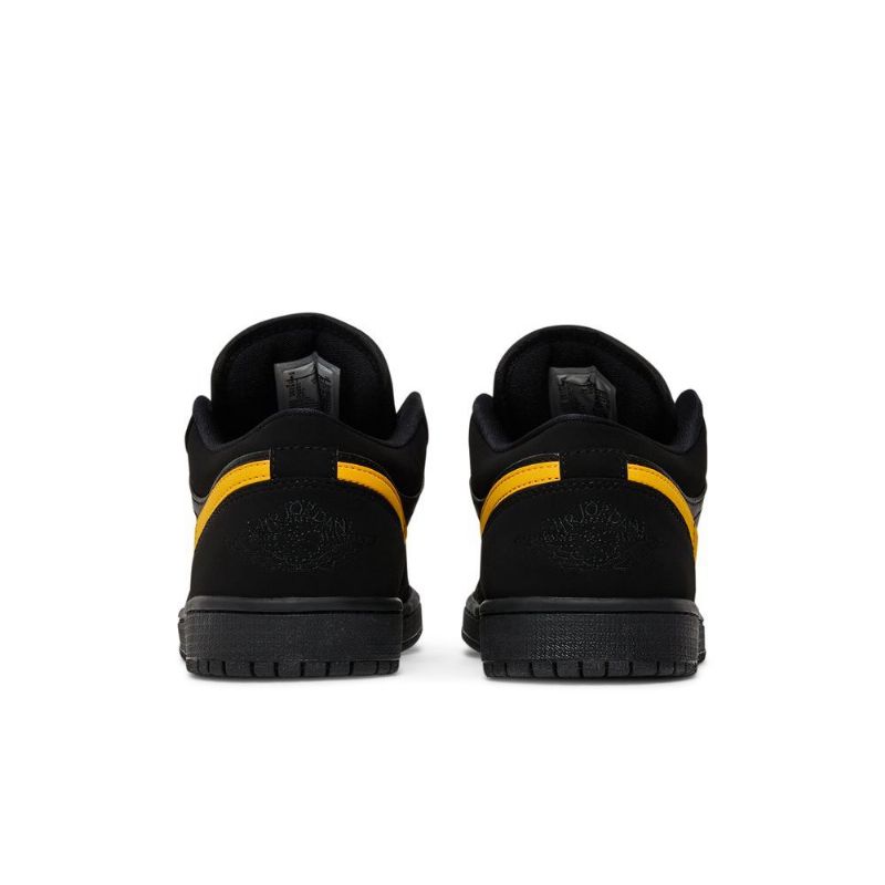 Air Jordan 1 Matalat Mustakultaiset Miesten Kengät