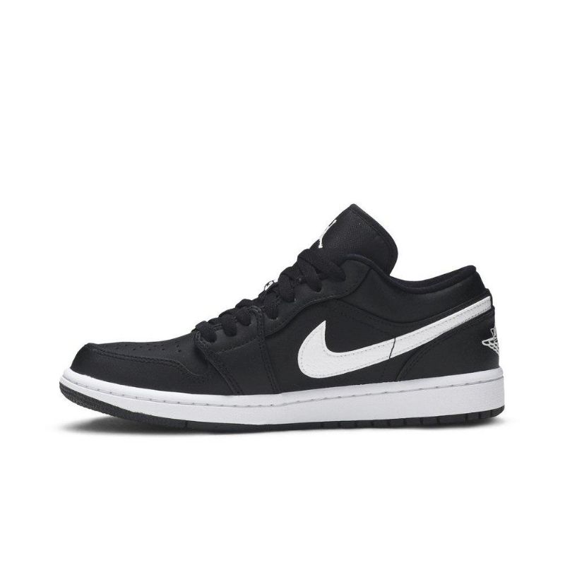 Air Jordan 1 Matalat Mustavalkoiset Naisten Kengät