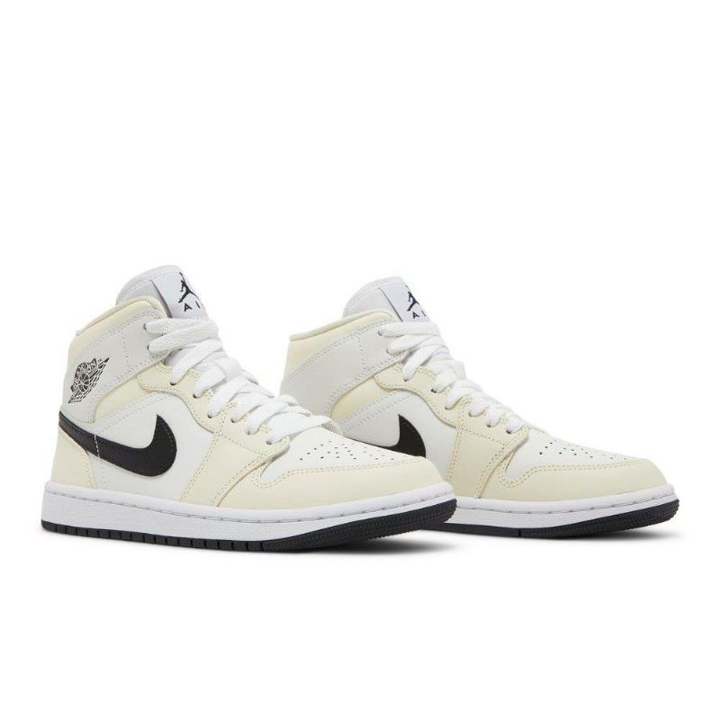 Air Jordan 1 Mid Beige Mustavalkoiset Naisten Kengät