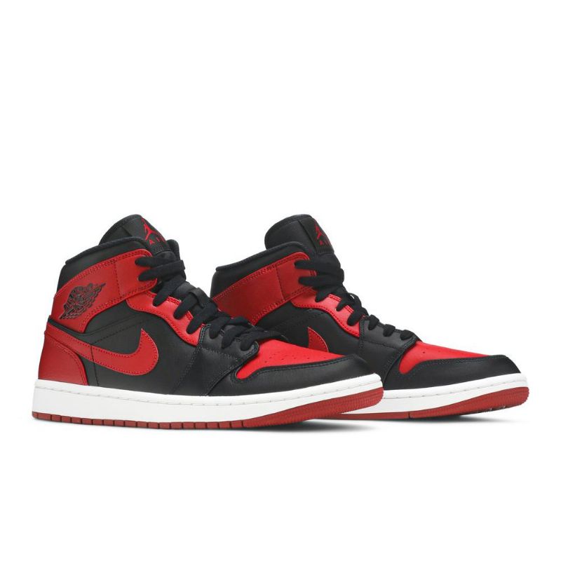 Air Jordan 1 Mid Musta Punainen Valkoinen Miesten Kengät