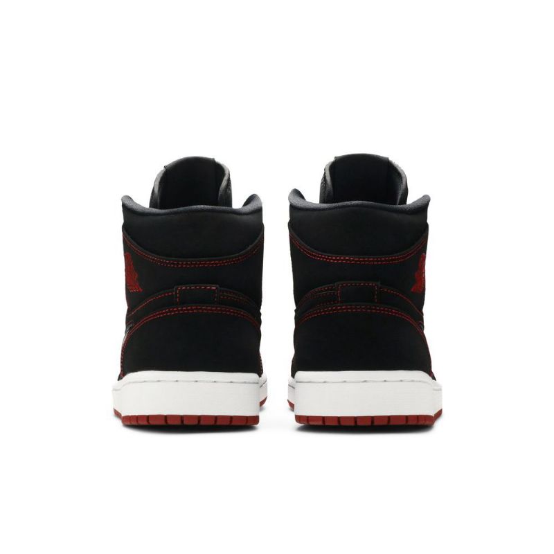 Air Jordan 1 Mid Musta Valkoinen Punainen Miesten Kengät