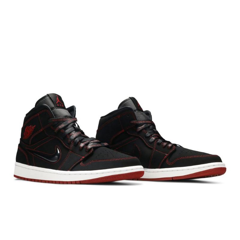 Air Jordan 1 Mid Musta Valkoinen Punainen Miesten Kengät