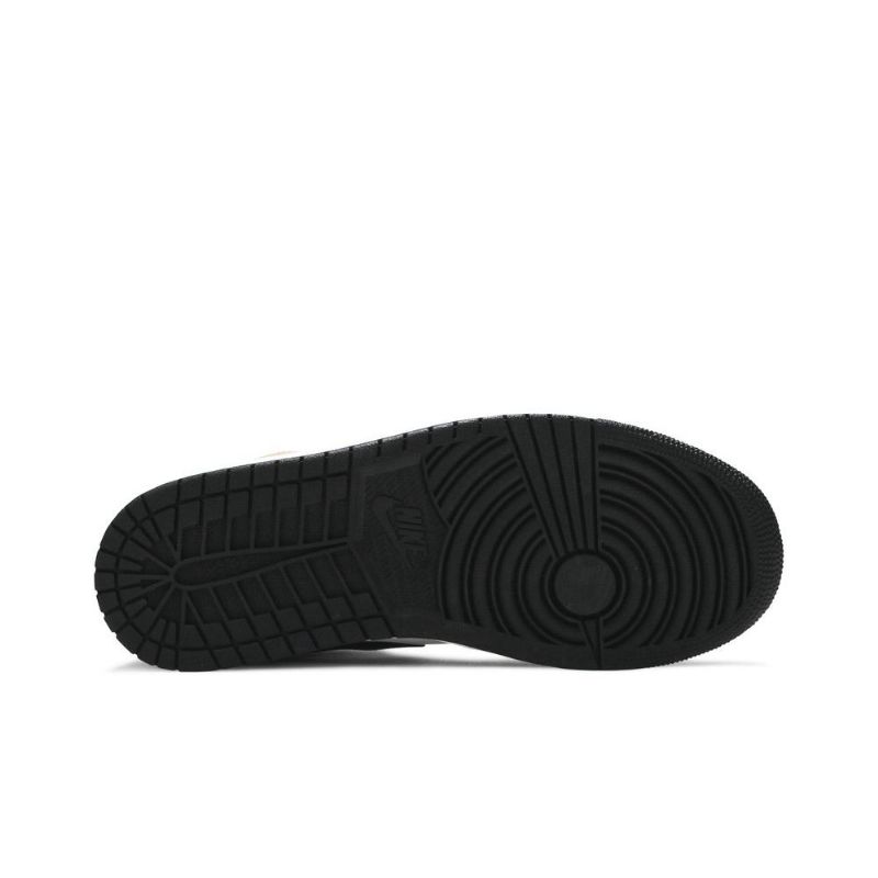 Air Jordan 1 Mid Se Kulta Mustavalkoiset Miesten Kengät
