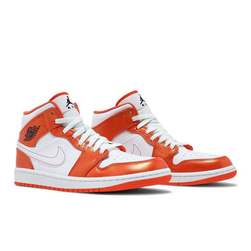 Air Jordan 1 Mid Se Oranssi Valkoinen Musta Miesten Kengät