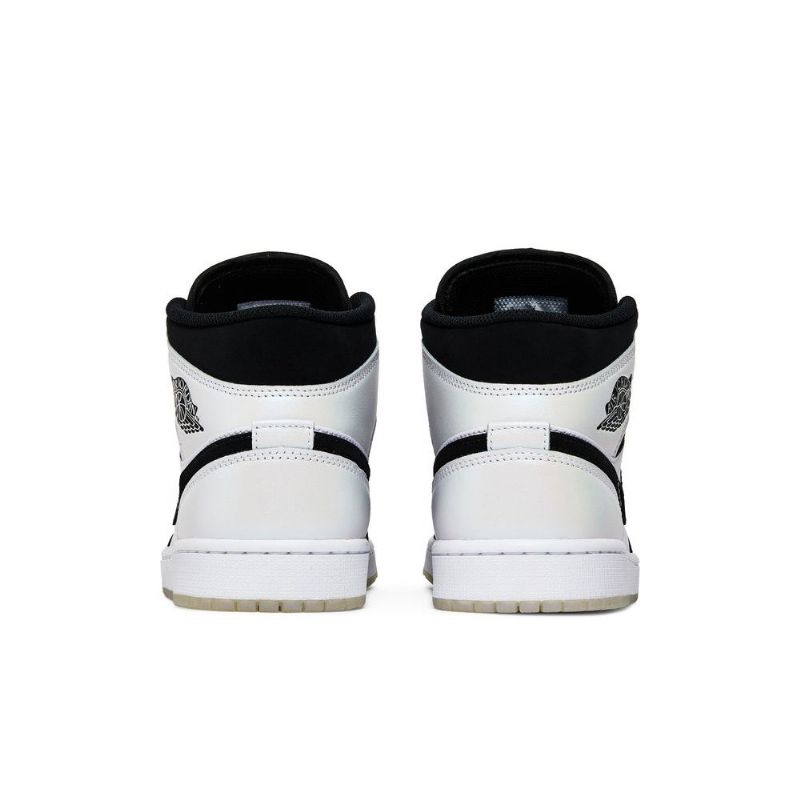 Air Jordan 1 Mid Se Valkoiset Mustat Miesten Kengät