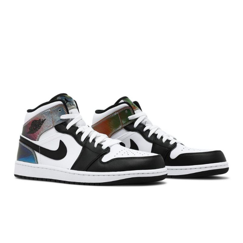 Air Jordan 1 Mid Se Valkoiset Mustat Miesten Kengät