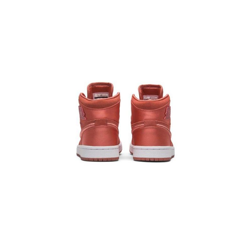 Air Jordan 1 Retro High Ruusu Kulta Naisten Kengät