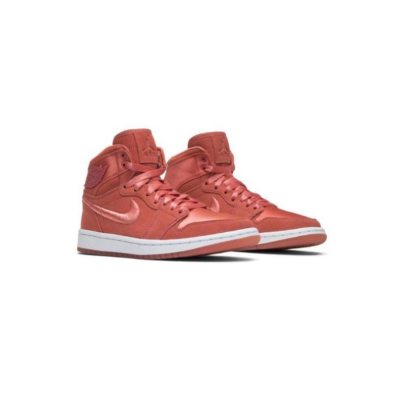 Air Jordan 1 Retro High Ruusu Kulta Naisten Kengät
