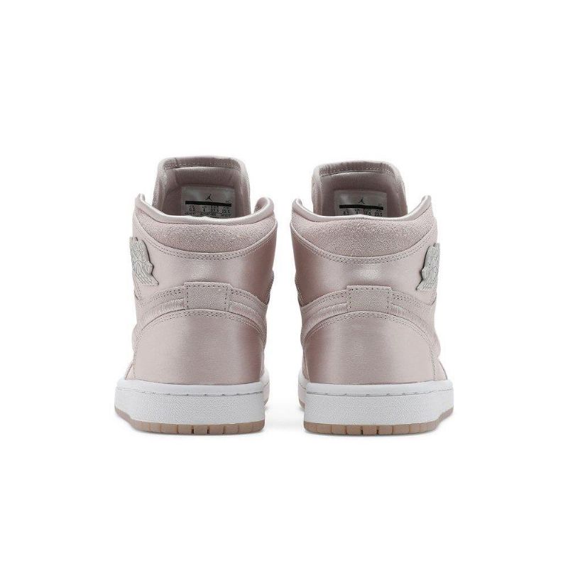 Air Jordan 1 Retro High Vaaleanpunainen Naisten Kengät