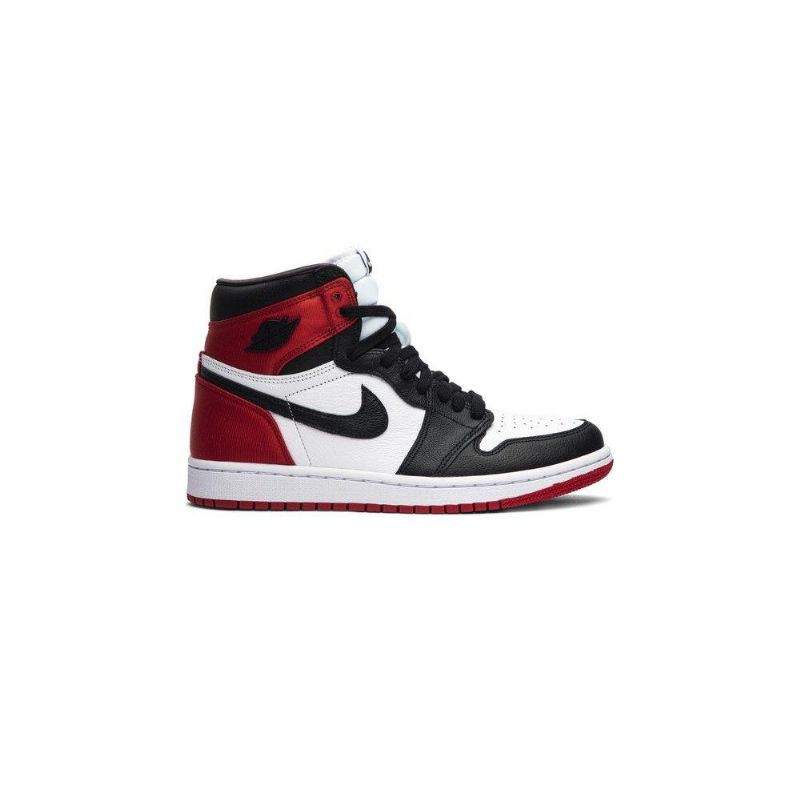Air Jordan 1 Retro Korkeat Mustavalkoiset Punaiset Naisten Kengät