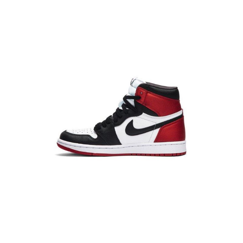 Air Jordan 1 Retro Korkeat Mustavalkoiset Punaiset Naisten Kengät