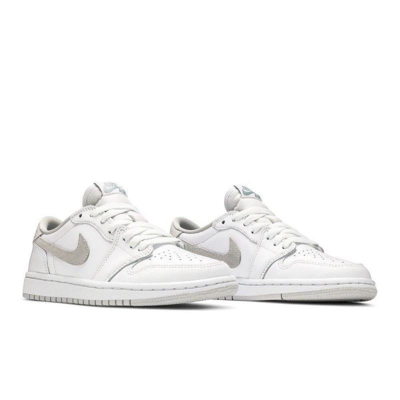 Air Jordan 1 Retro Matalat Ja Valkoiset Harmaat Naisten Kengät