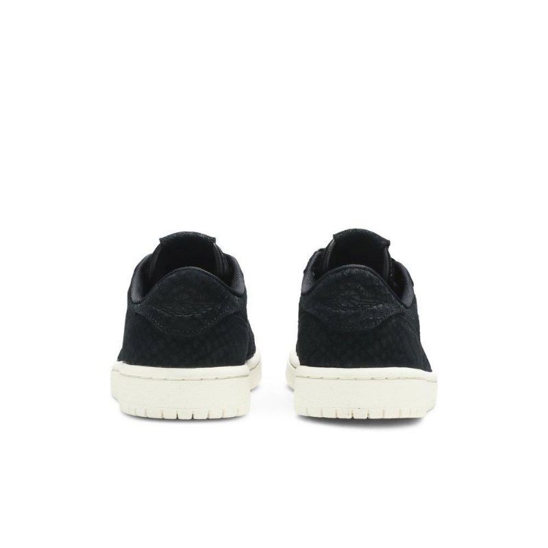 Air Jordan 1 Retro Matalat Mustavalkoiset Naisten Kengät
