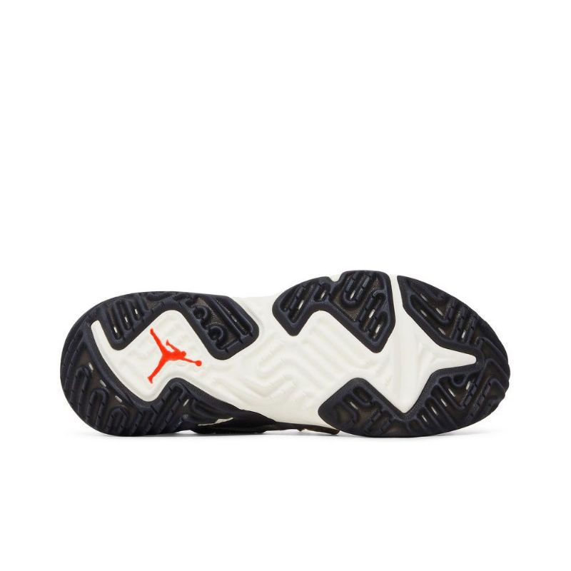 Air Jordan Delta Breathe Mustat Harmaat Beigenpunaiset Miesten Kengät