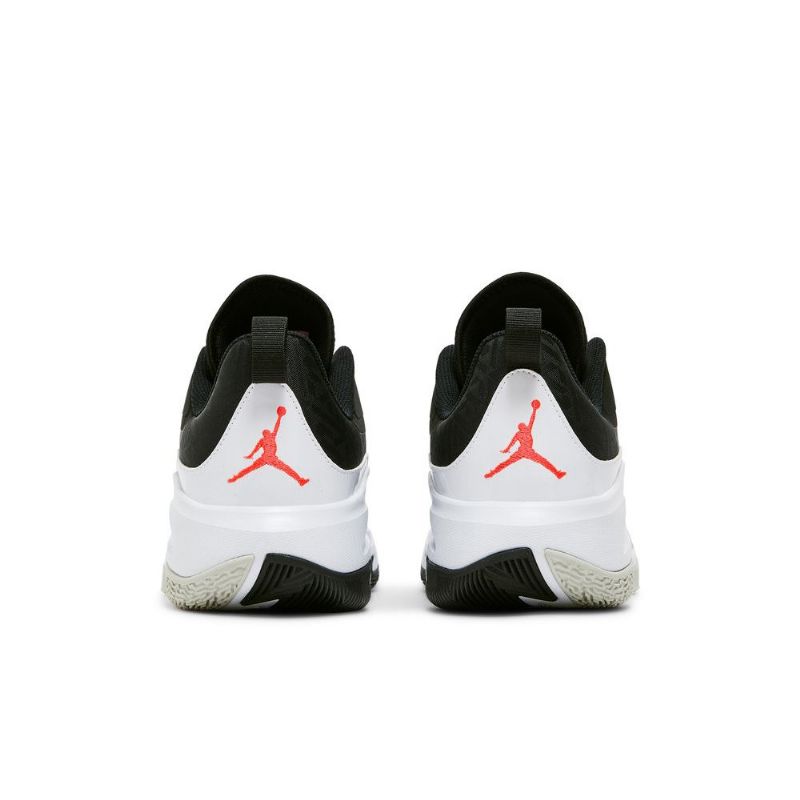 Air Jordan Westbrook One Take 3 Mustavalkoista Harmaata Punaista Miesten Kenkiä