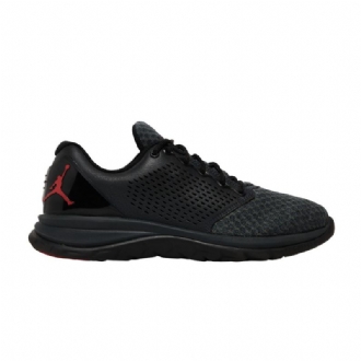 Air Jordan Trainer St Winter Mustat Punaiset Miesten Kengät