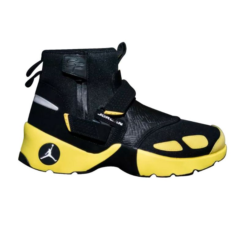 Air Jordan Trunner X Solefly Lx Korkeat Mustat Keltaiset Valkoiset Miesten Kengät