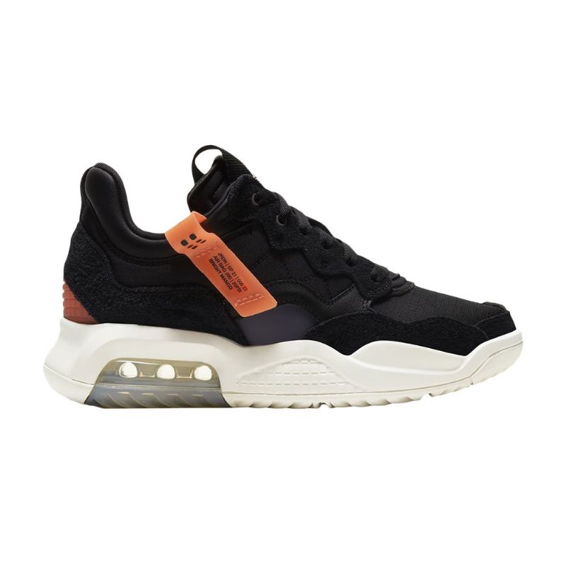 Air Jordan Ma2 Mustat Oranssit Naisten Kengät