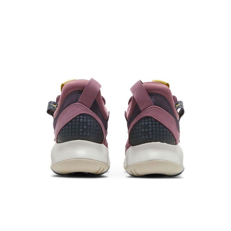 Air Jordan Ma2 Purppurankultaiset Naisten Kengät