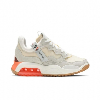 Air Jordan Ma2 Valkobeige Naisten Kengät