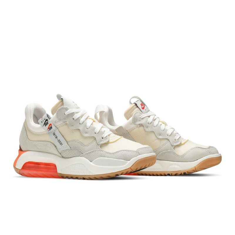 Air Jordan Ma2 Valkobeige Naisten Kengät